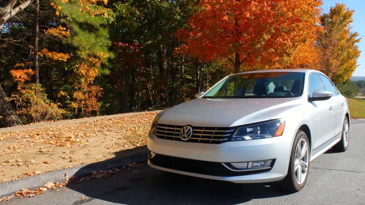 2012-volkswagen-passat_100406769