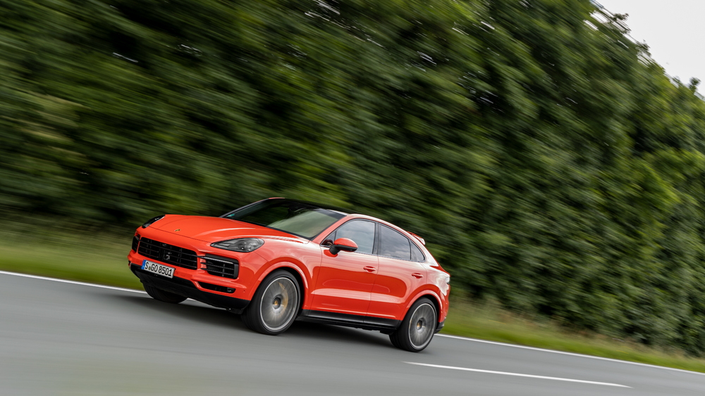2023-porsche-cayenne_100872241