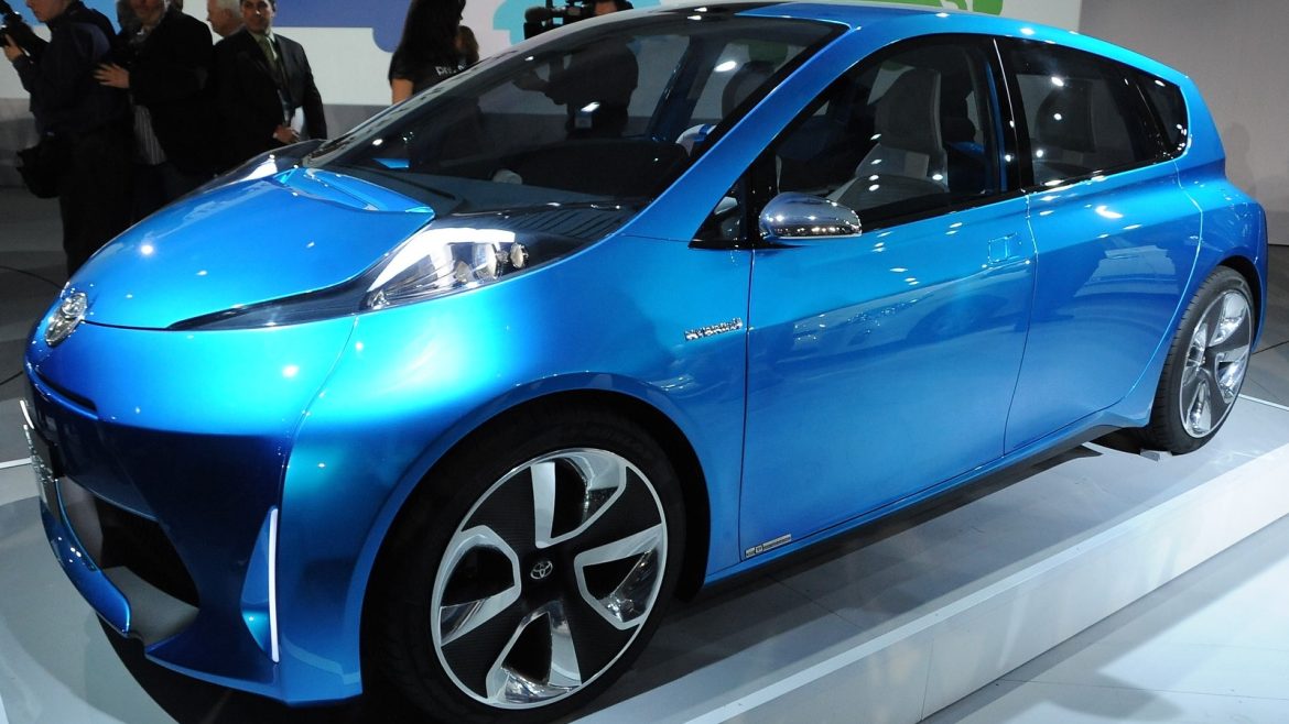 toyota-prius_100336709